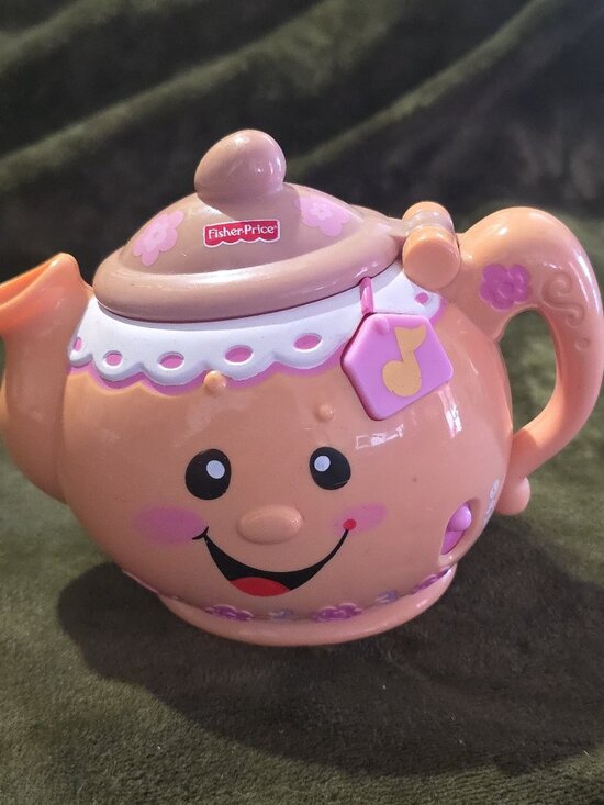 Fisher-Price Other - Fisher-Price Laugh & Learn Say Please Musical Teapot Pink Toddler Toy